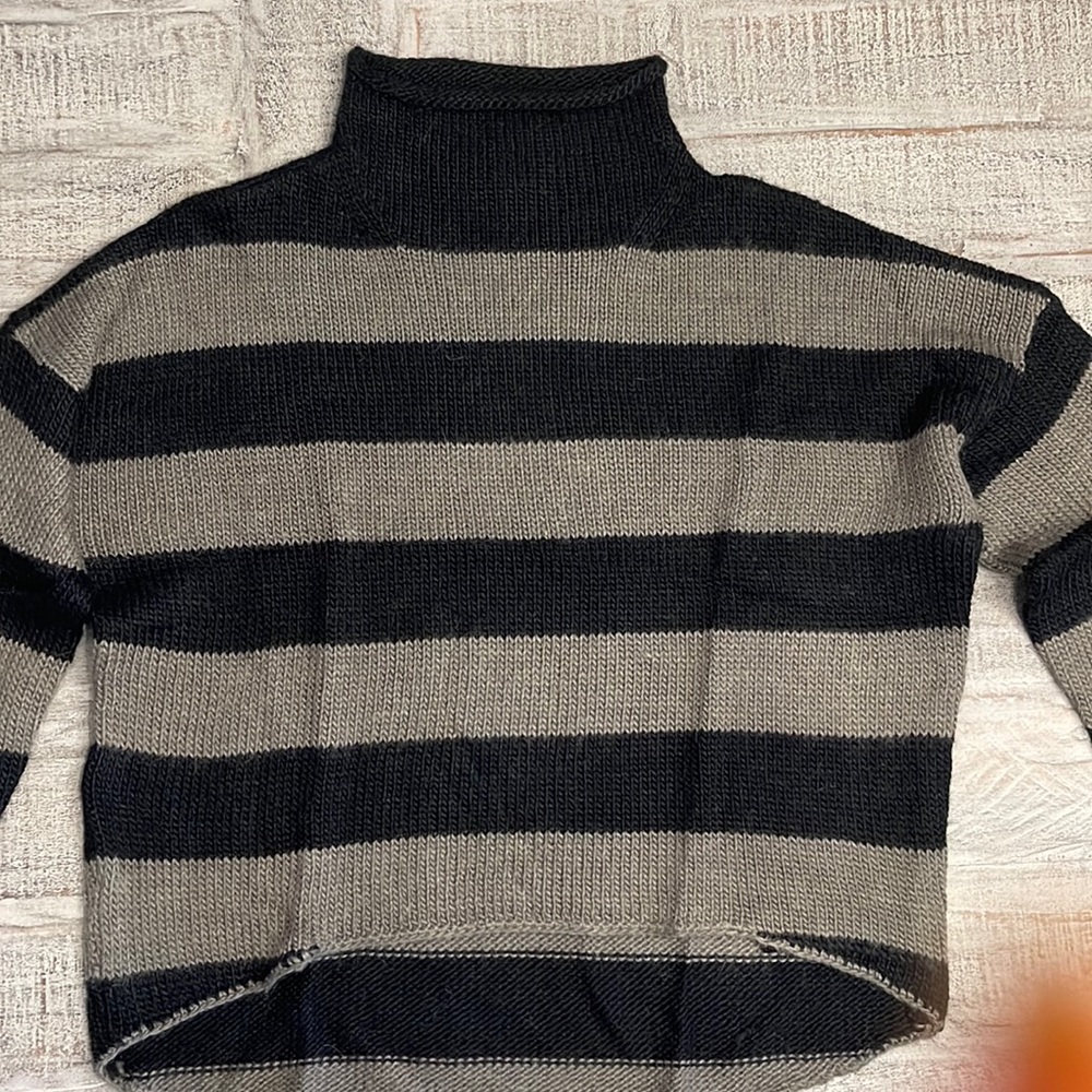 Paraphrase Sweater